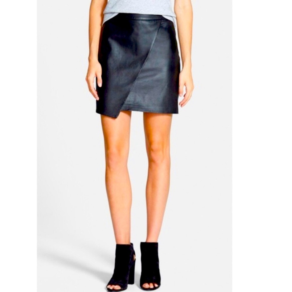 Madewell asymmetrical leather mini skirt (size 2)